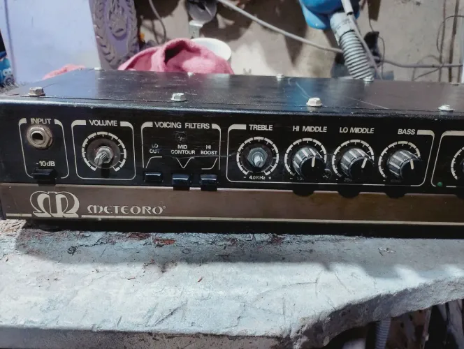 amplificador cabeçote para baixo meteoro 200w