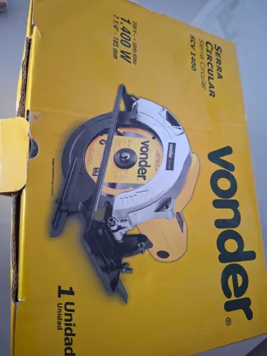 Serra circular 1400w, marca Vonder