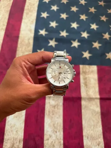 Relógio Tommy Hilfiger Masculino Prata - Estilo Premium