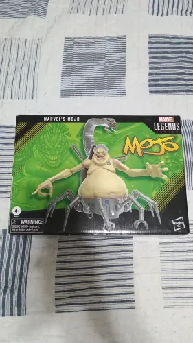 Boneco Marvel legends séries Mojo.