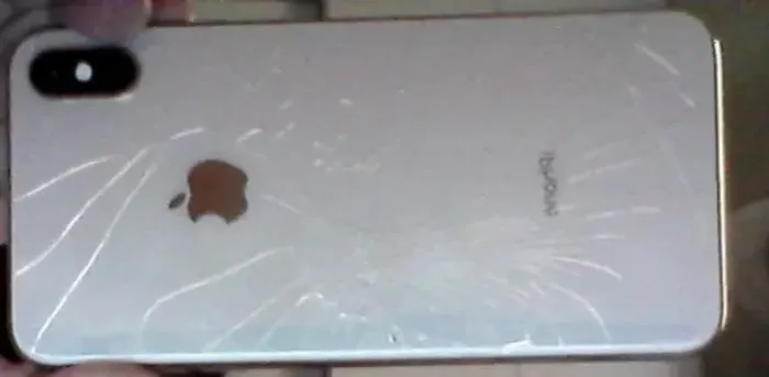 iphone XS 256g leia o anúncio ,não faço menos .