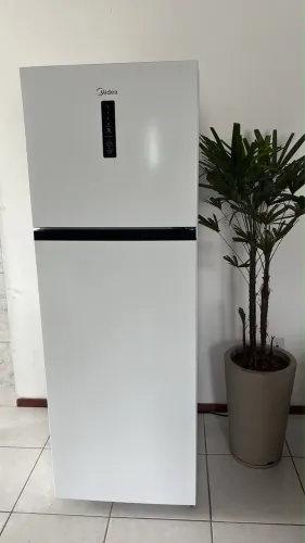 Geladeira Midea 347L seminova