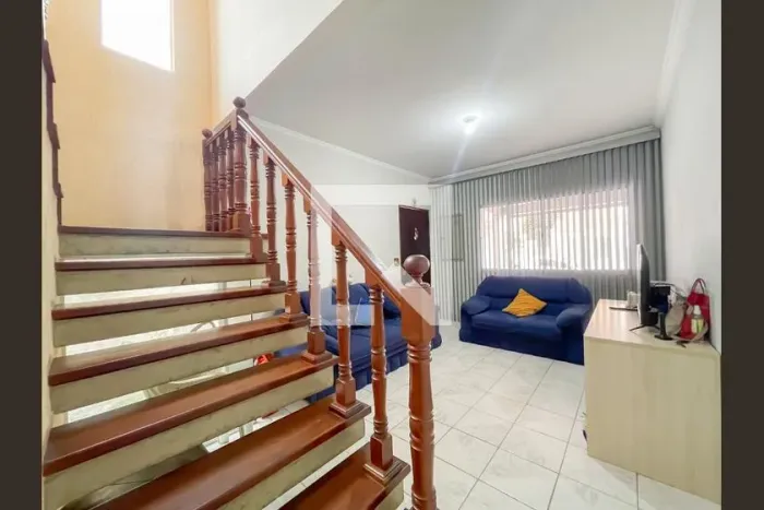 Casa à Venda - Vila Yara, 4 Quartos, 210 m2