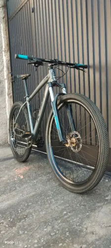 Bike aro 29 freios hidráulicos 12v vendo ou troca com volta 