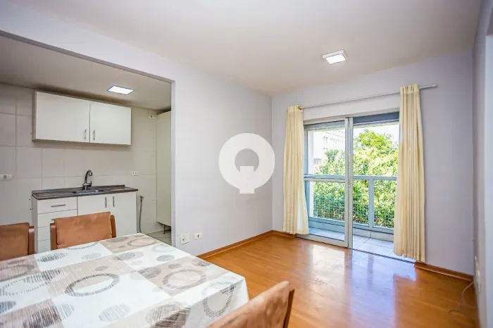 APARTAMENTO DE 2 QUARTOS, COM SUÍTE, NO CRISTO REI