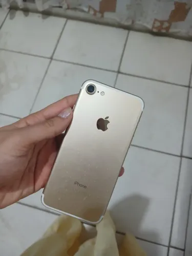 iPhone 7