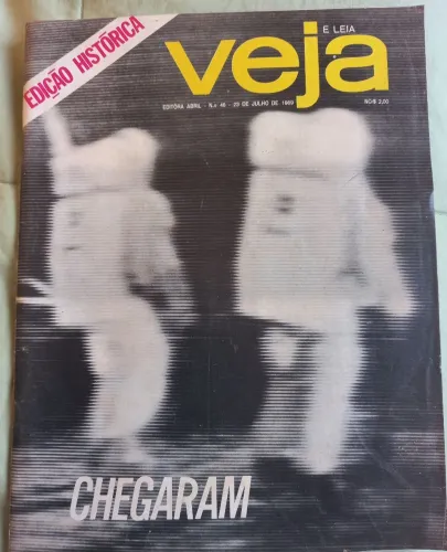 Três revistas comemorativas do pouso do homem na lua. Publicadas em 1969