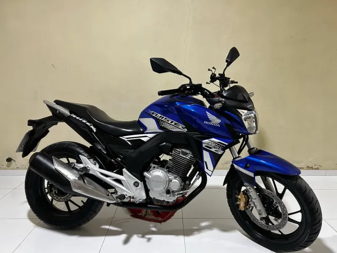 Vendo CB Twister 250