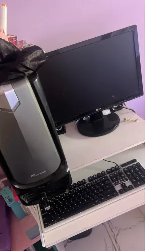 Pc para estudo (Troco em tablet)