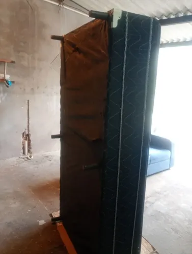 Cama box de solteiro