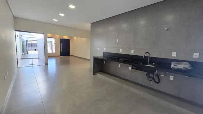 Casa à venda no bairro Quinta Alto Umuarama em Uberlândia