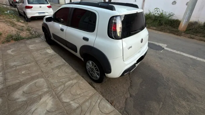 Fiat Uno WAY 1.0 Flex 6V 5P 2021