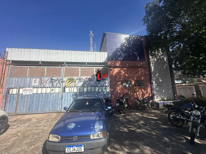 Salão Comercial para Locação em Presidente Prudente, COHAB, 3 banheiros, 3 vagas