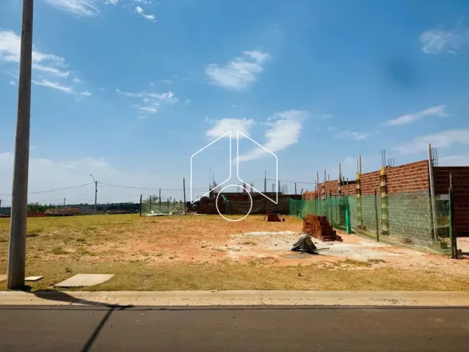 Terreno Dentro de Condomínio em Marília