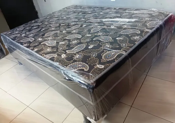 Cama box casal 380