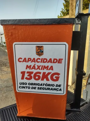 CESTO AÉREO PARA MUNCK