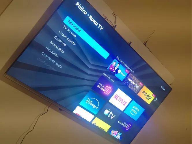 Vendo televisão 1100 reias 40 polegada 3 mês de uso