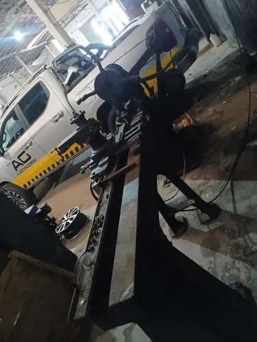 Torno Mecânico Industrial para Usinagem
