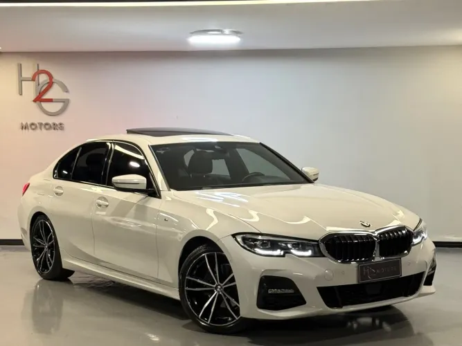 BMW 320I A 2.0 TB M Sport Activeflex 16V 4P 2022