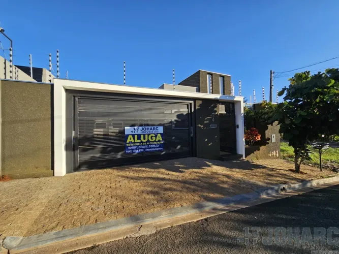Casa Residencial com 2 quartos para alugar por R$ 3100.00, 150.00 m2 - JARDIM PRIMAVERA -