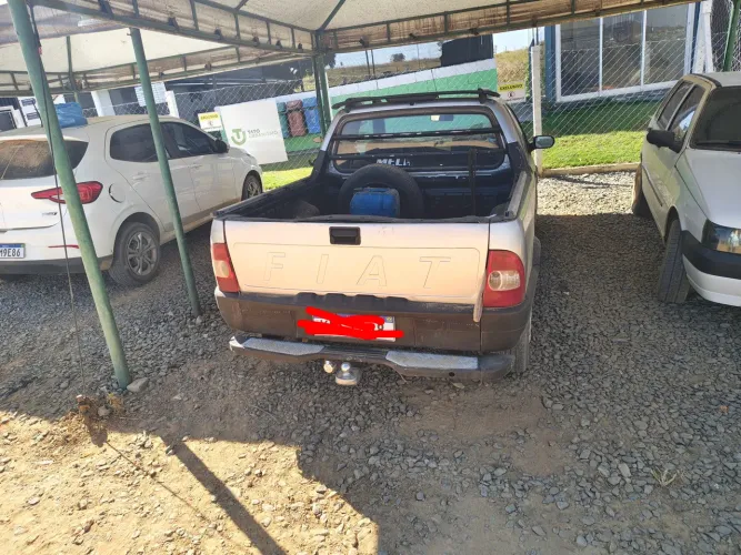 Fiat Strada Adventure 1.6 MPI 16V CE 2002