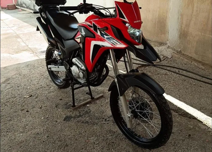 XRE RALLY 300 FINANCIAMENTO EM ATÉ 60x