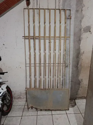 Grade de porta