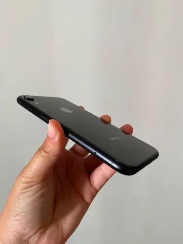 iPhone - preto 64gb - em perfeito estado ?
