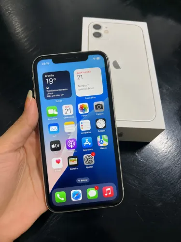 iPhone 11 ? 64GB Branco