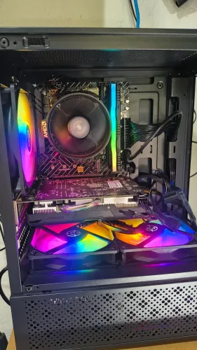 PC Gamer RX 580 8GB + 16GB RAM