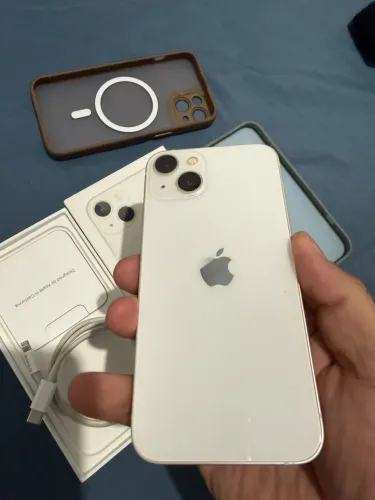 iPhone 13 normal 128gb 87% bateria