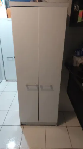 armário de dispensa