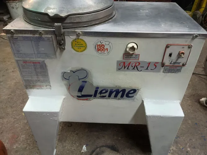 Masseira 15kg Lieme 220V monofásico