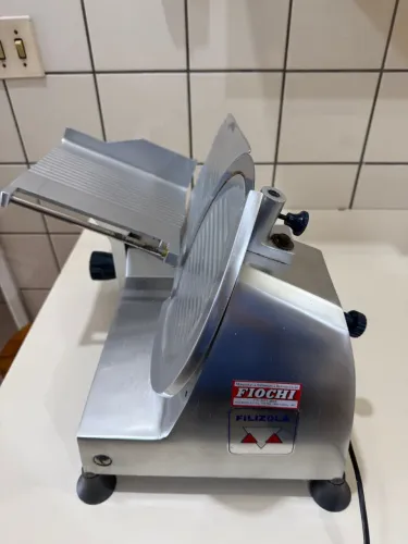 Vende de máquina de cortar frios