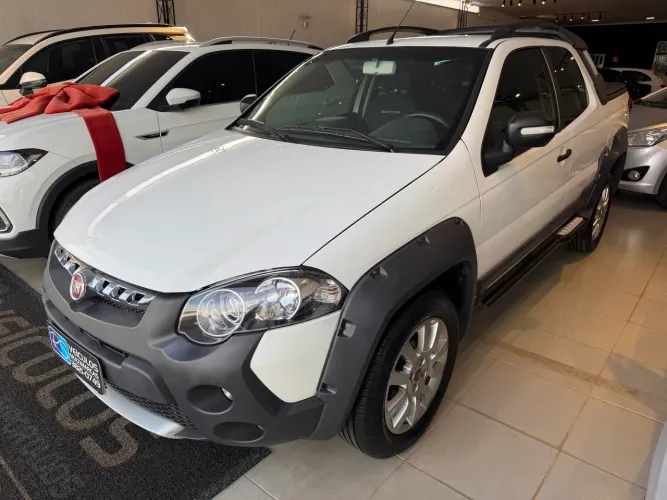 Fiat Strada Adventure1.8/ 1.8 Locker Flex CD 2016