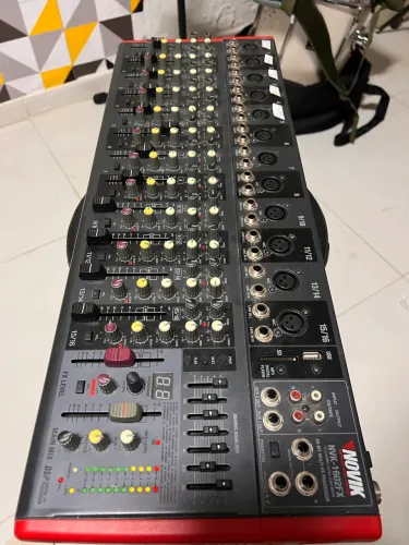 Mesa de som Novik 1602