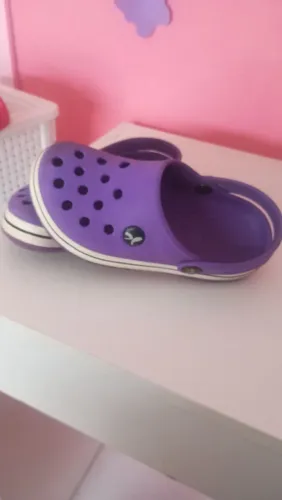 Crocs infantil