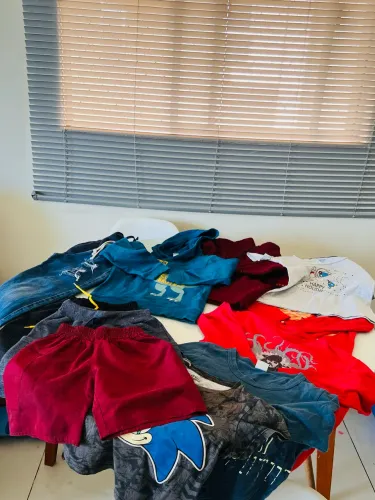 Lote Davi Veste 4 anos lindo !!!! Mais 15 itens Cartes Alfhabeto et.