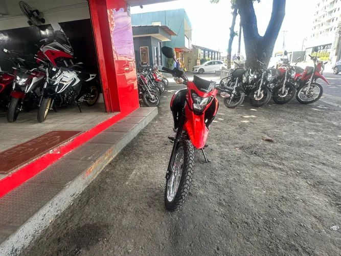 Bros 160