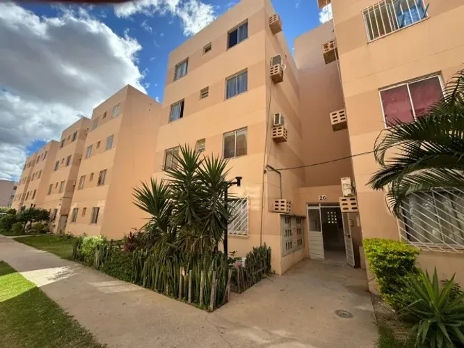 Apartamento mobiliado à venda no bairro Antônio Cassimiro, Petrolina-PE.