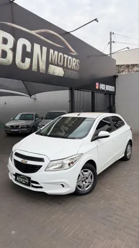 Chevrolet Onix JOY Hatch 1.0 8V Flex Mec. 4P 2018