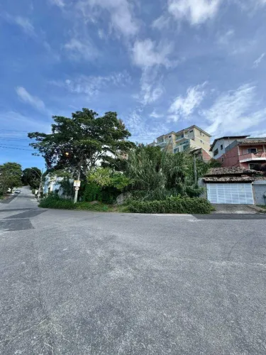 Excelente Terreno, 430m² em aclive , qualidade e conforto em Camboinhas, Niterói, RJ.