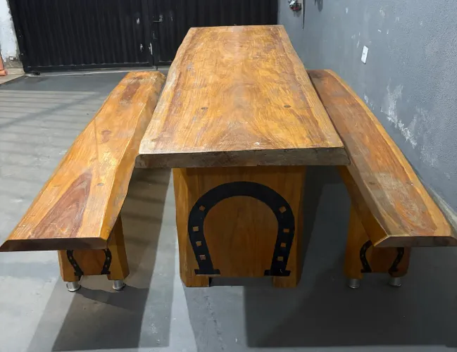 Mesa de madeira