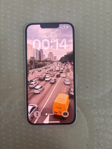 iPhone 13