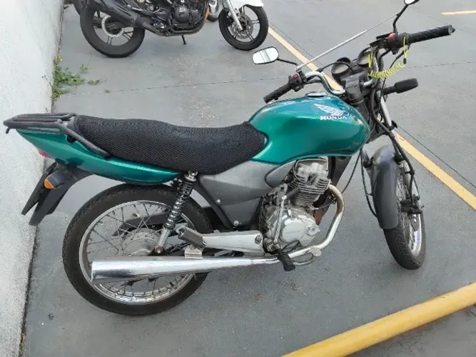 Honda CG 125 Titan ES 2000 - Econômica / Abaixo da Tabela