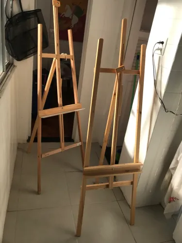 2 cavaletes para pintura