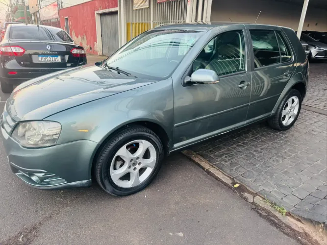 Volkswagen Golf Sportline 1.6 MI Total Flex 8V 4P 2009