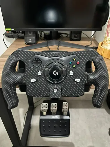 Volante gamer Logitech G920 para Xbox e PC