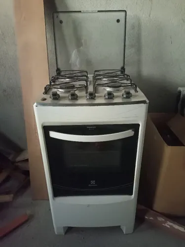 Fogão usado 4 bocas Electrolux Acendedor automático