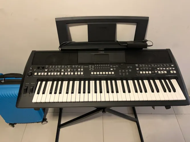 Teclado yamaha PSX-SX600 ( ESTADO DE NOVO SEM MARCA DE USO OU DEFEITO)